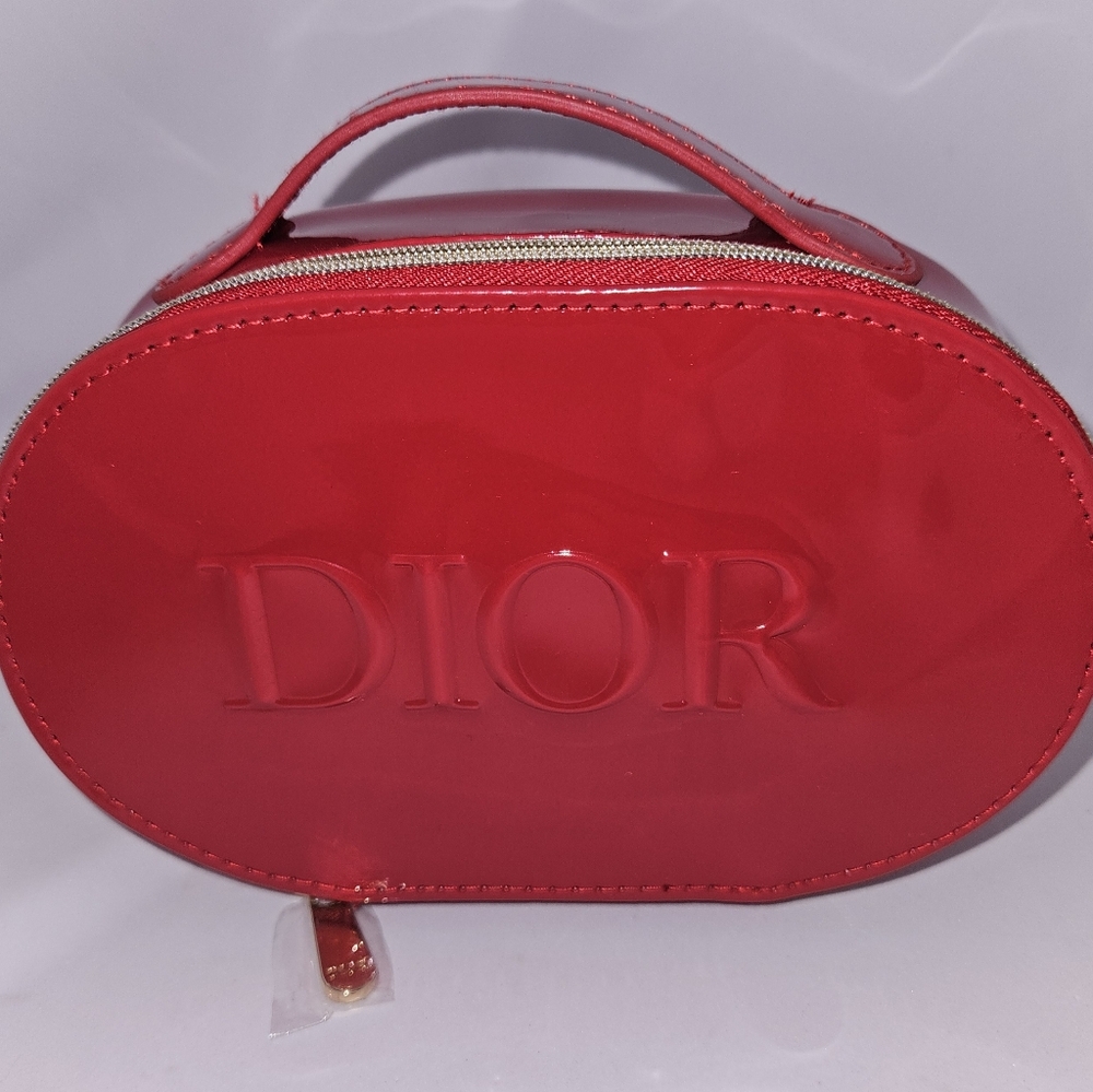 🖤Dior Glossy Red Cosmetic Case/Hand Bag